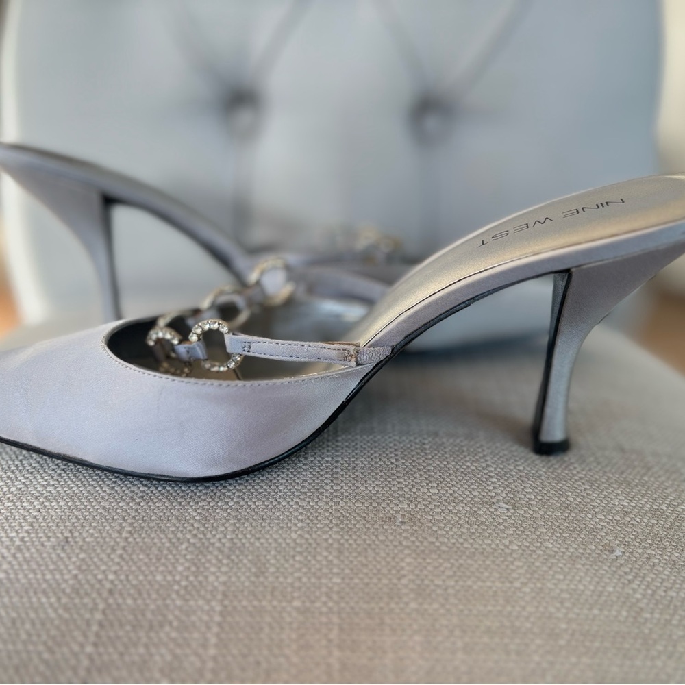 Nine West Satin Gray Heels with Chain Embellishment